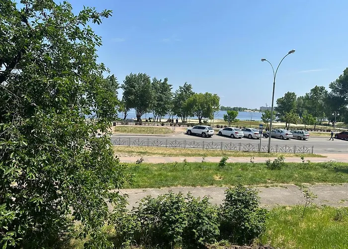 Квартира З Видом На Дніпро